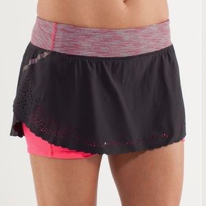 Lululemon Run A Marathon Skirt- Size 10